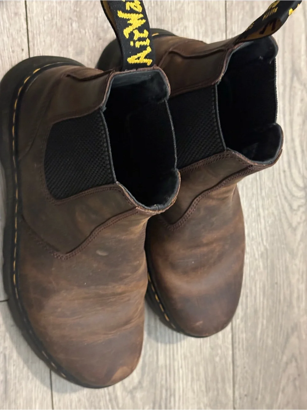 Dr. Martens Men's 7 Women’s 8 Brown Leather Chukka Boots
